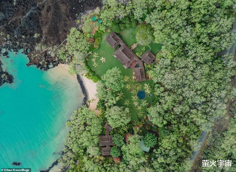 57岁亿万富豪贝佐斯新豪宅曝光 建筑风格很中式