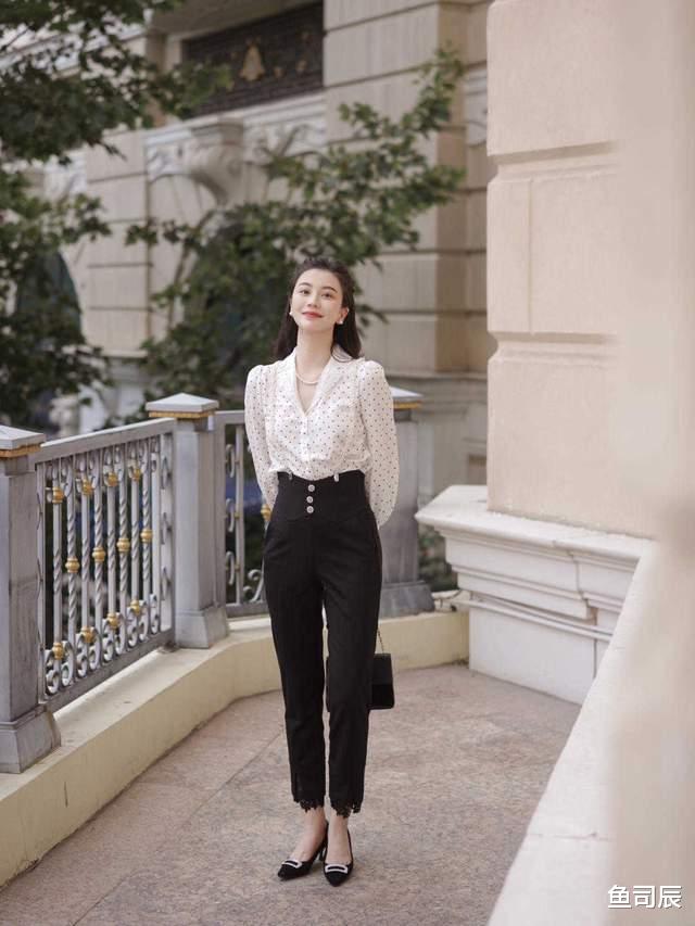 鱼司辰|论气质穿搭技巧，可以参考这位时尚博主，不光时髦简约，还很实用