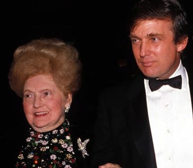 特朗普|特朗普母亲：做了8年保姆，嫁给富商成阔太，开着劳斯莱斯收硬币