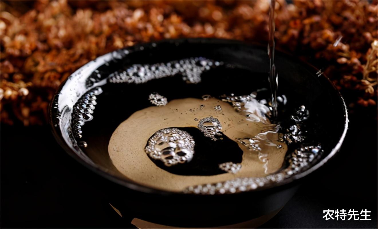 五粮液 酒友圈公认50元左右，4款名酒之下的粮食酒，含金量超高！