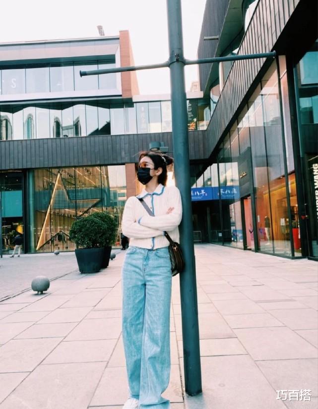 巧百搭 章若楠太适合穿毛衣了！圆领V领高领开衫都能驾驭，上身效果超美