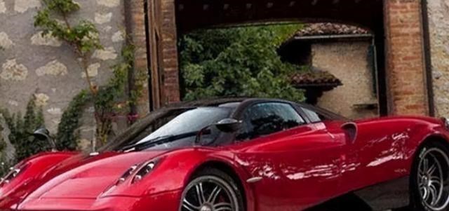 燕窝|“亿万富婆”李宝华:打60万美体针,燕窝当白开水喝,结局怎样?