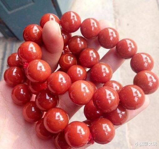 文玩|五一旅游文玩手串能买吗，真假不好说，但是肯定很贵