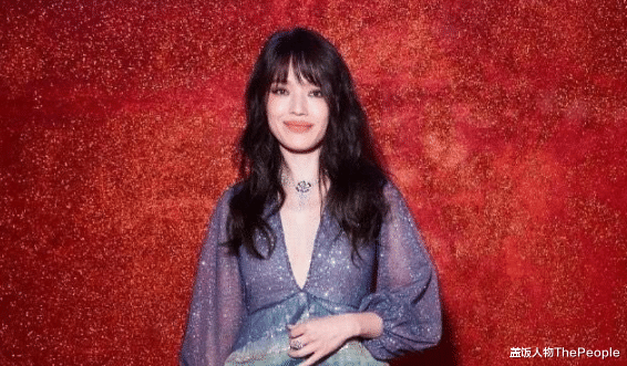 杨幂|刘海对女星颜值影响堪比“换脸”：有人瞬间变老，有人直接认不出