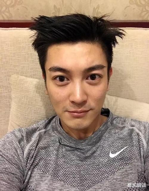 白敬亭|当红男星卸妆后，白敬亭帅气，周震南没啥变化，看到龚俊：我醉了