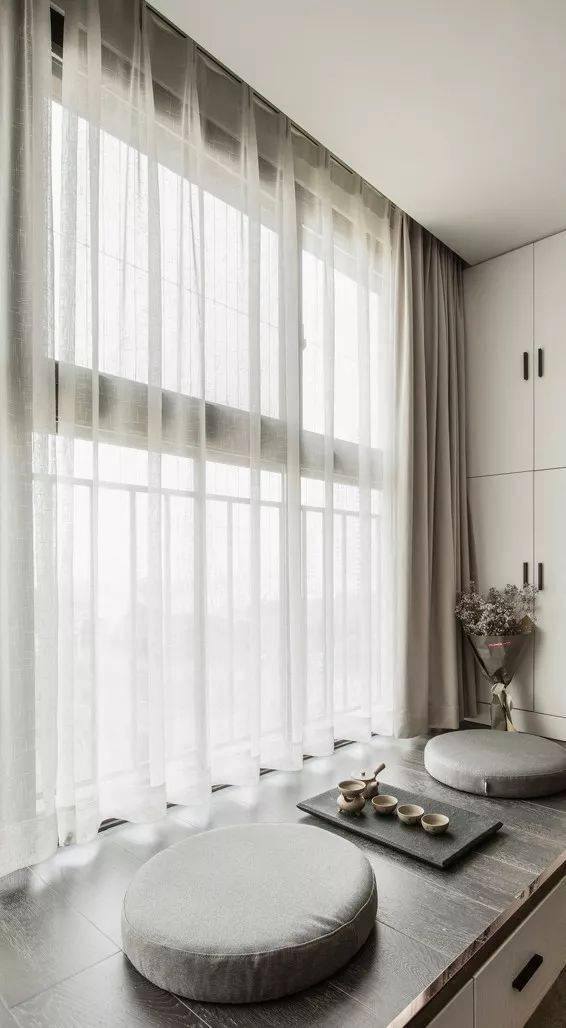 榻榻米|还在说榻榻米鸡肋？学会这样设计，三胎家庭都适用！