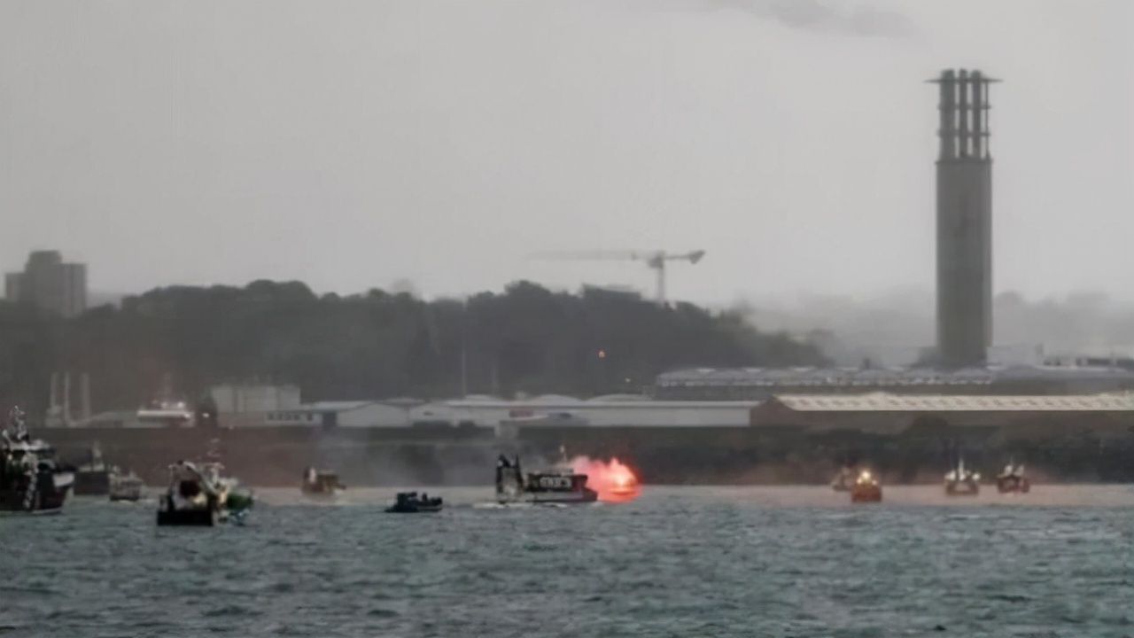 英国|英国首相开始清醒过来？美欧冷血无情，英国必须抛弃中国威胁说！