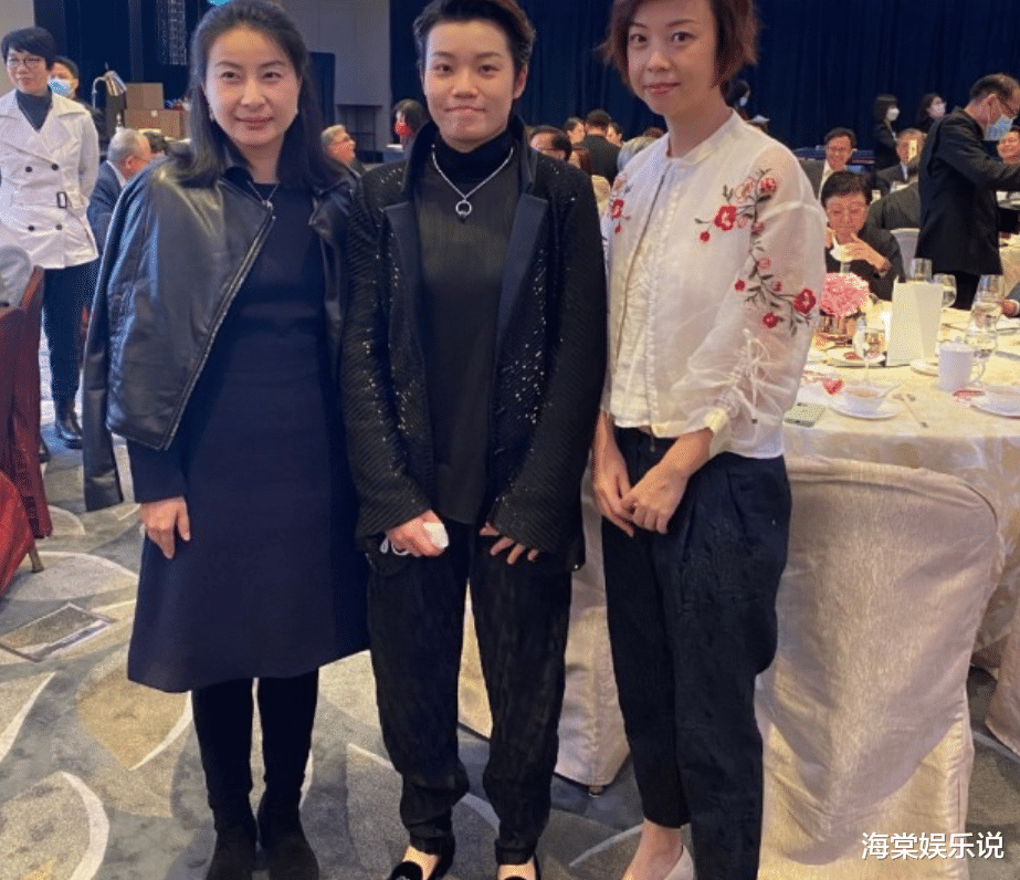 郭晶晶|郭晶晶11月20日和张怡宁同框！2人同嫁豪门，脸部变化大状态真实