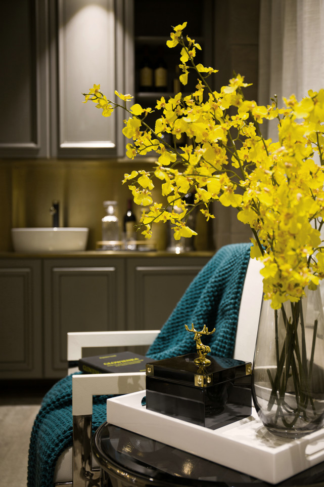 轻奢时代来袭，这些进口轻奢风格家具设计感十足！