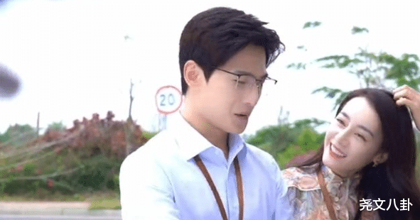 迪丽热巴|你是我的荣耀花絮：热巴一个举动，杨洋忍不住笑场