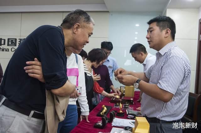 通胀 新一轮通胀来临，现金不再值钱？权威专家：建议关注2样东西