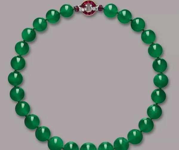 翡翠|翡翠价格排行榜：以“亿”成交不算什么，都是小目标！