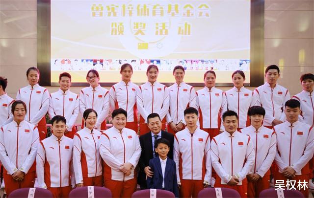 奥运会|恭喜中国奥运冠军团！53名健儿平分2520万元港币，全红婵再获大奖