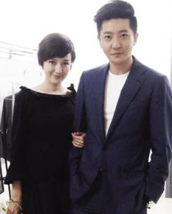 郭京飞|参观郭京飞生活中的家，家里还摆着钢琴，古色古香像欧洲古堡