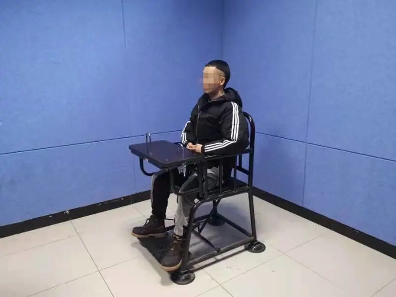 长江|男子长江边违规钓鱼发视频炫耀 3人被采取刑事强制措施