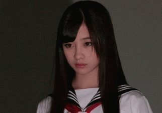 歪骆驼|论男生一定要准备两个手机的重要性，这是重点，但前提你得有女朋友