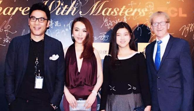 沈腾|她把弟弟带进了娱乐圈，没想到的是弟弟的人气比她还要高