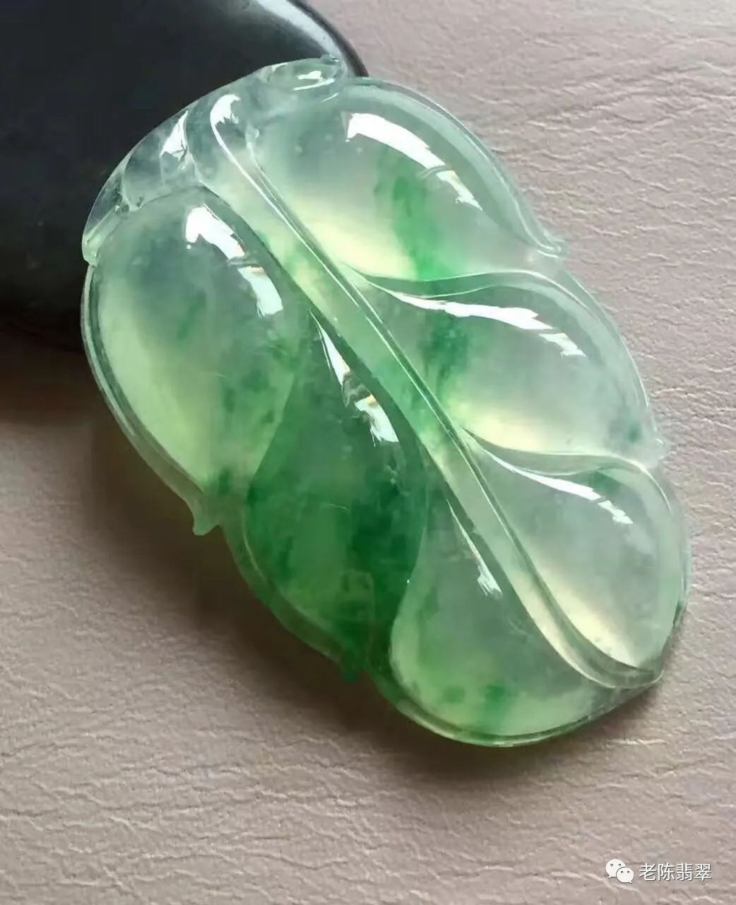 翡翠|翡翠叶子，让你时髦一辈子