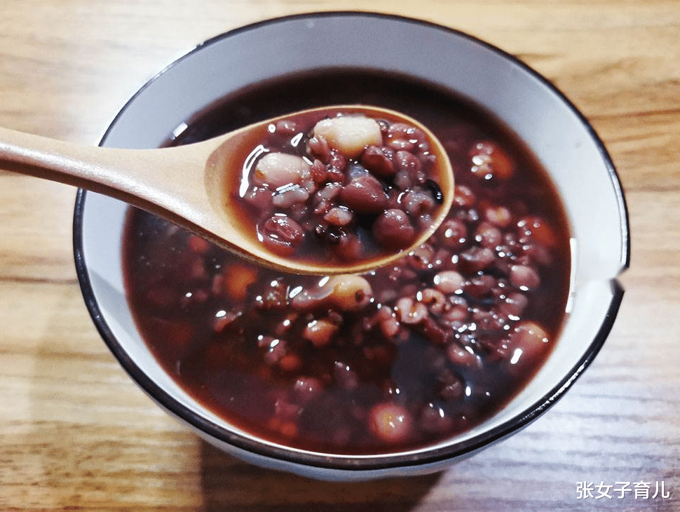 跑步|奶奶每天让孩子早餐喝粥,儿媳意见大,儿科医生却夸娃娃早餐营养