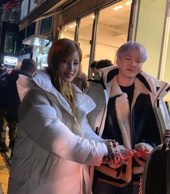 韩星|12对韩星异性闺蜜党：李圣经是李钟硕10年老友、这对最意外！