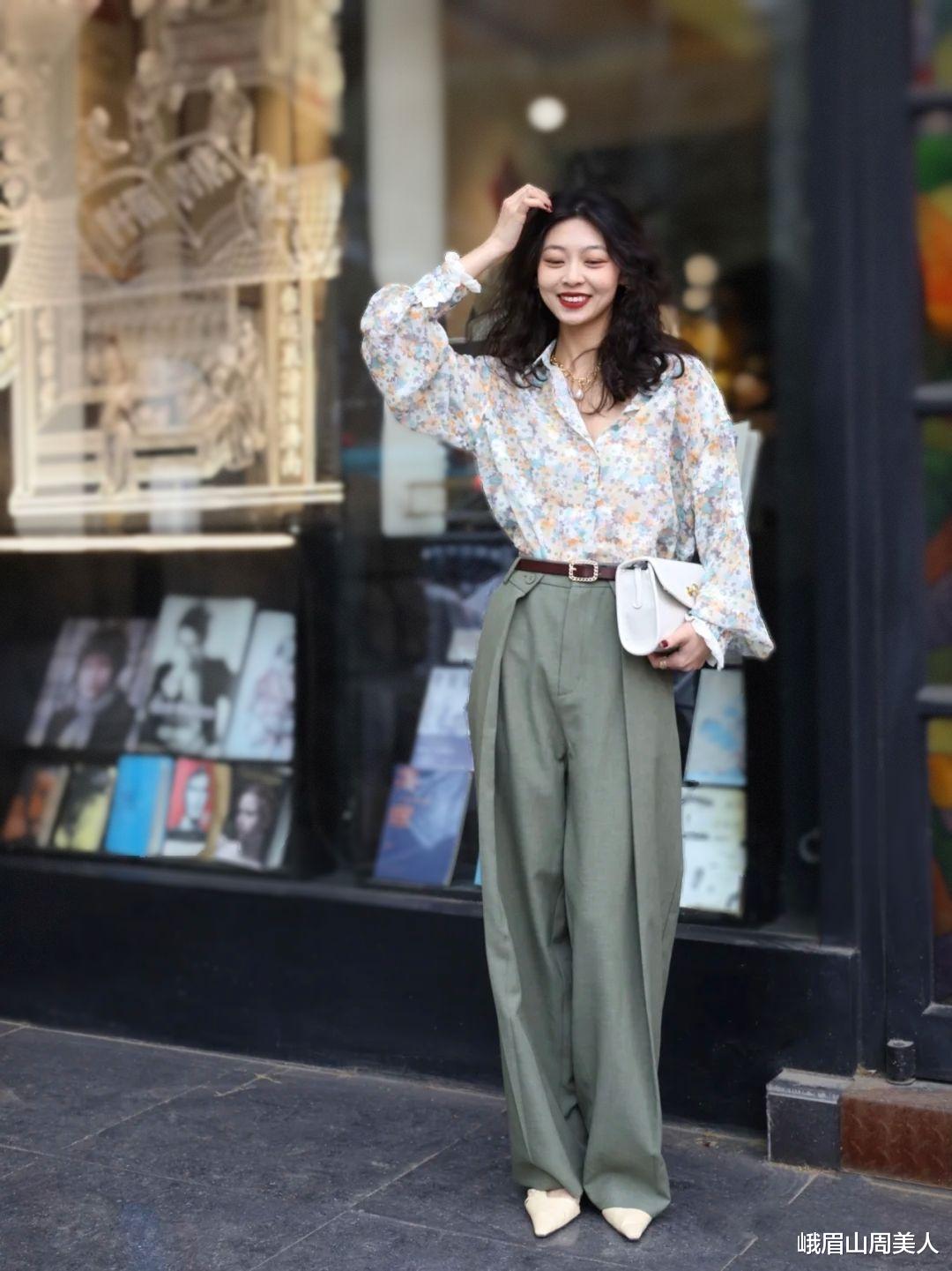 峨眉山周美人|女人不论年纪多大，尽量远离3种“大妈穿搭”，显土气还很廉价