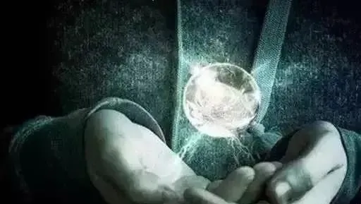 化石 美国科学家爆炸性结论:人死后灵魂不灭,会进入多维空间!