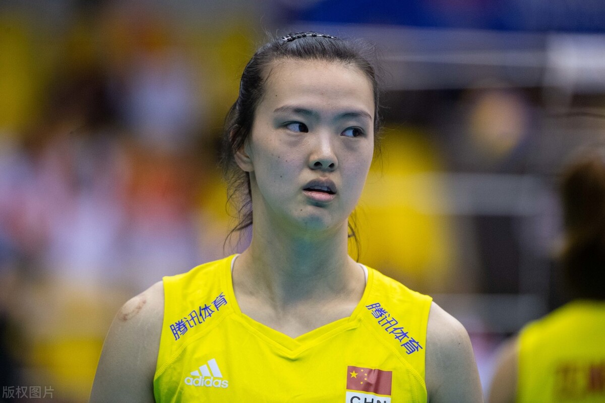 女排|张常宁突传噩耗!中国女排遭遇晴天霹雳,郎平这回麻烦了