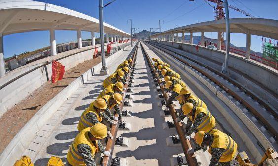 纬祝泰 高铁后,地铁也被叫停?2021新通知发布,多个城市已按“暂停键”