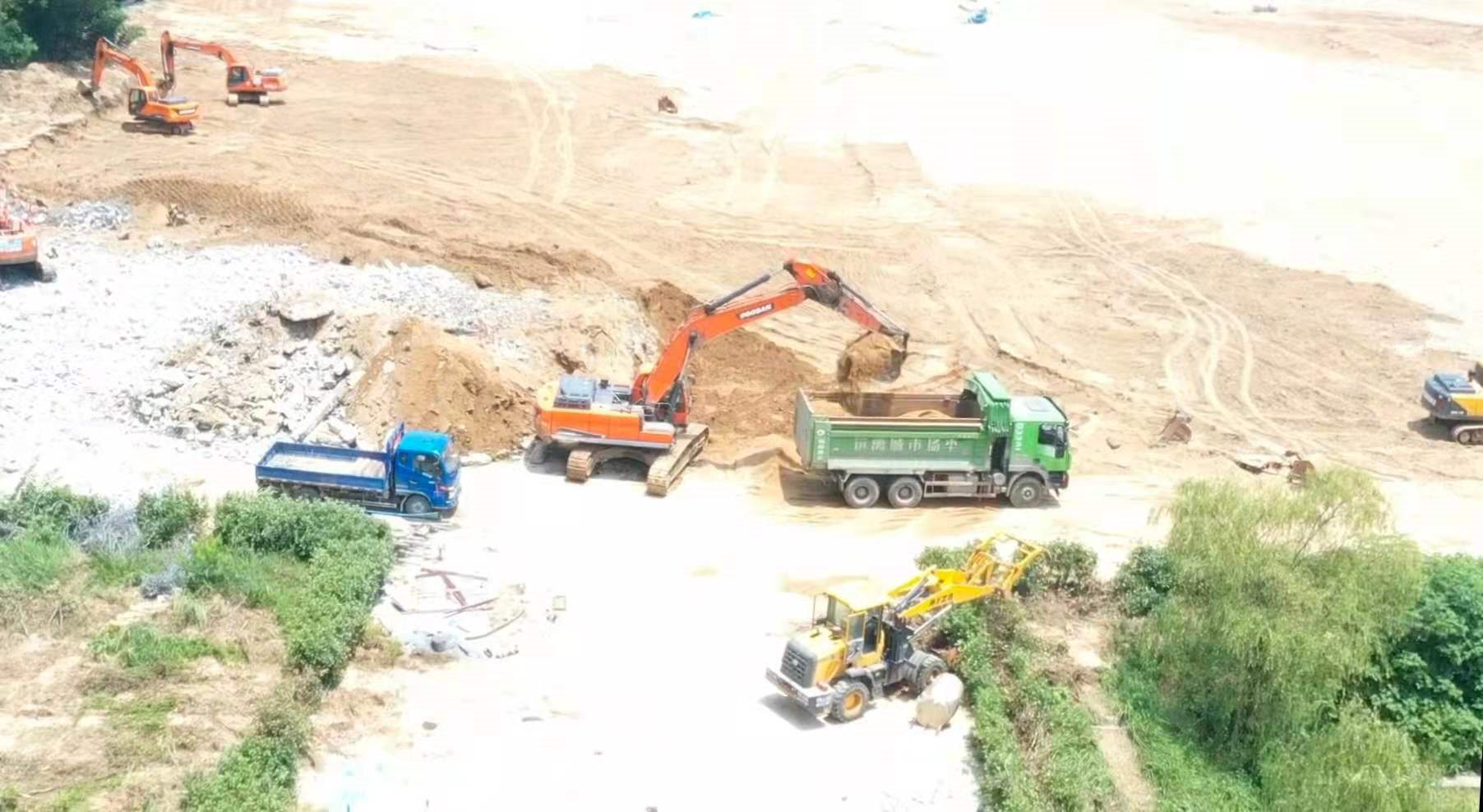 视点聚焦|商城县一养猪场改沙场，是“华丽”的转身还是违规的“蜕变”