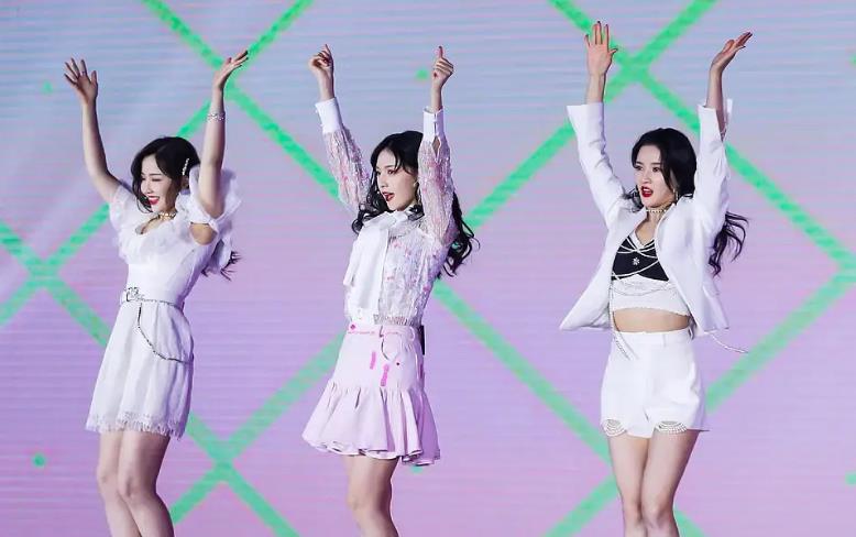 宓听枫|陈卓璇能成为韩红的徒弟，不仅仅是运气好，还在于她值得