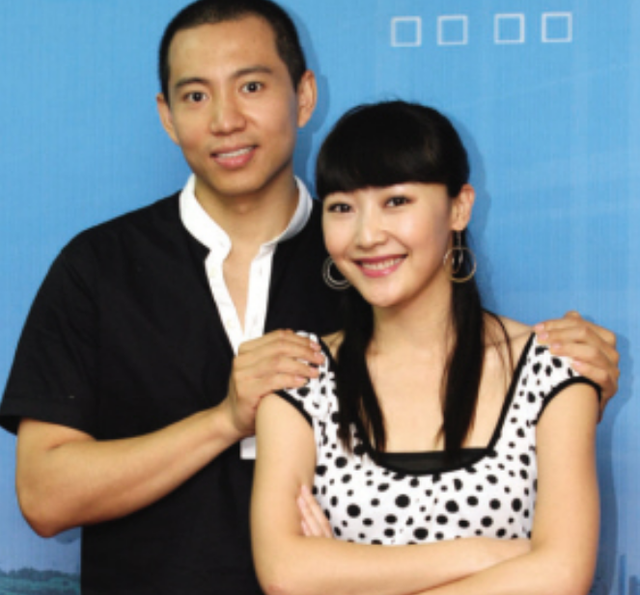 谷智鑫|谷智鑫：当红时摔成残疾，患抑郁女友坚守不弃，今儿女成双惹人羡