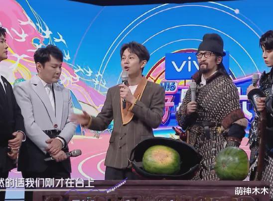 吴昕|快乐家族近况曝光：维嘉彻底停工，海涛被曝将结婚，吴昕未受影响