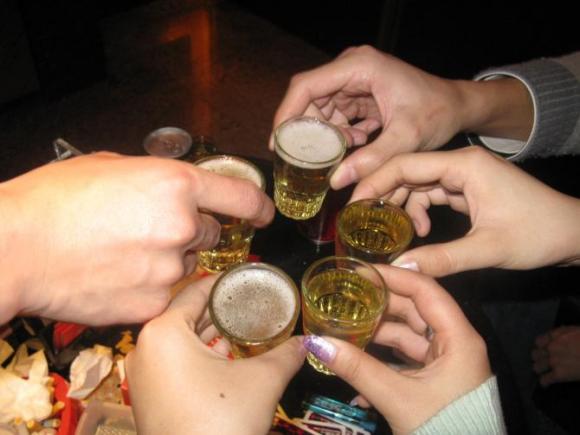 绝对值 社交实录：朋友为表达感谢送你的小礼品，你应该收下