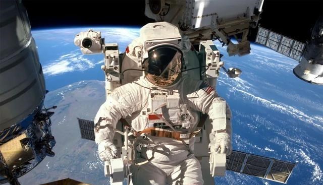 航天 为什么宇航服只有3个国家可以生产？生产宇航服的难点在哪里？