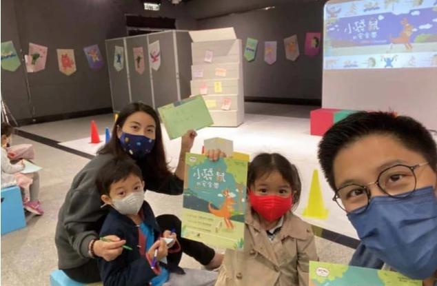 米卡|郭晶晶晒3个孩子吃饭照，餐桌成重点，网友：细节决定教育