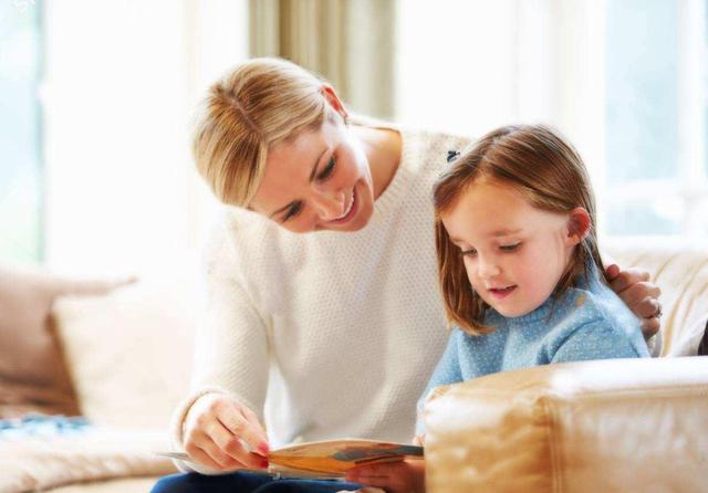 蔷薇妈妈育儿记|可怕的2岁，孩子的第一个叛逆期来临，培养好性格一定从两岁抓起