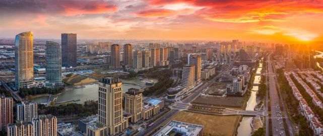 雾里看房市 您好，我是杭州湾新区，这是我的最新简历