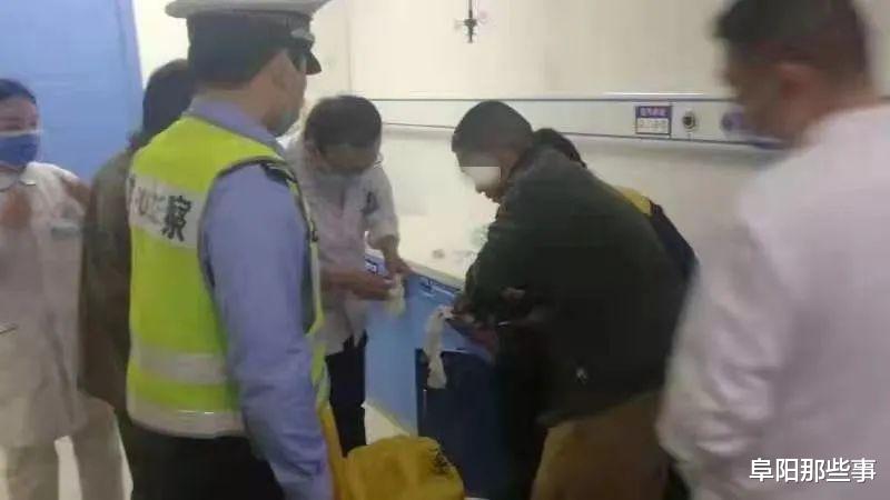 阜阳那些事 急!阜阳一男子手指被砸断!这位出租车司机做了一个举动