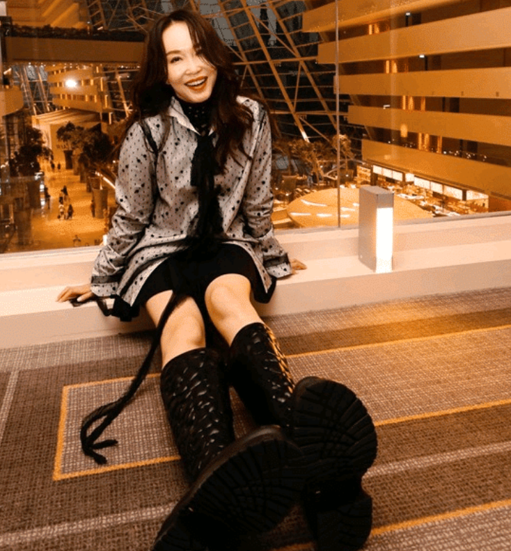 范文芳|范文芳整容过度，已没有昔日小龙女风姿