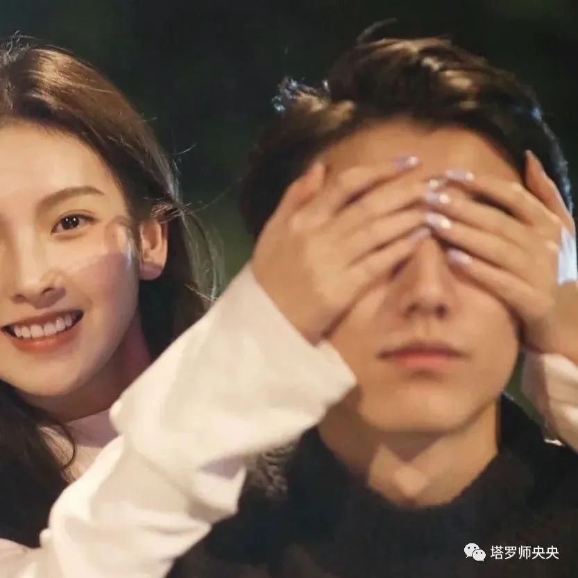 占卜师央央|塔罗牌占卜：TA为什么对你不热情？