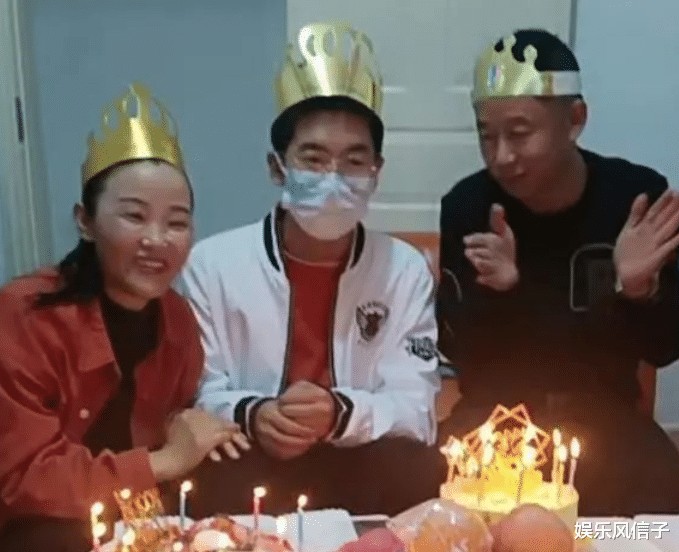 深圳市|国亚林一人赶到深圳,疑似要给孙卓过生日,视频内容引人深思