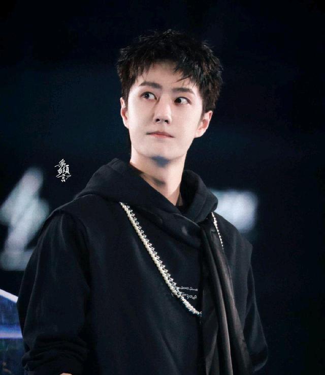 |王一博，24岁生日快乐！