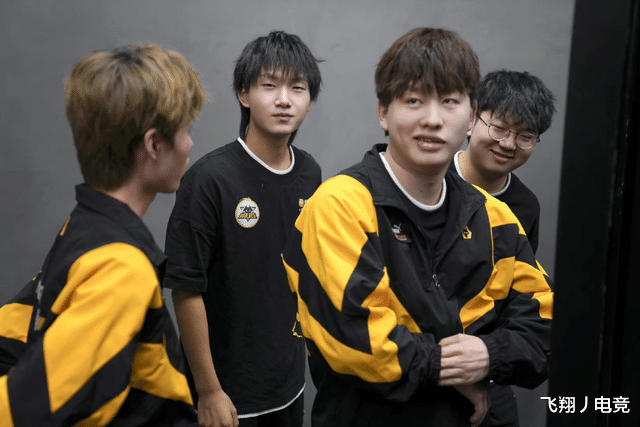 狼队|三点场魔咒真这么可怕？狼队差点被TES零封，fly表现很真实