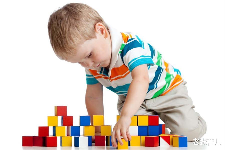 老张育儿|爱也可能会变成伤害，父母“不好”的陪伴，或会毁掉孩子的专注力