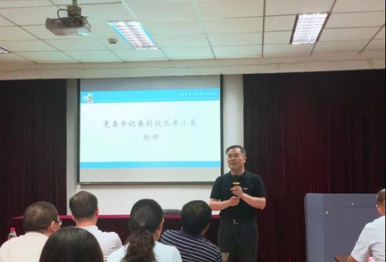 考研|考研拟录取后，有必要给导师带“见面礼”吗？投其所好大有讲究