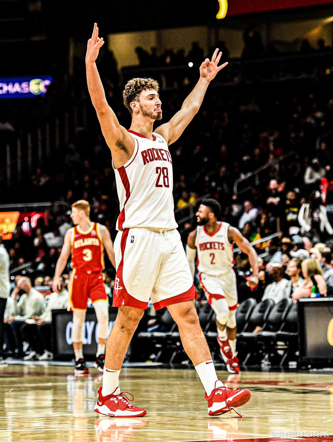 維尼修斯|火箭落后20分后逆轉(zhuǎn)取勝老鷹！14日NBA總結(jié)：尼克斯球票9萬人民幣