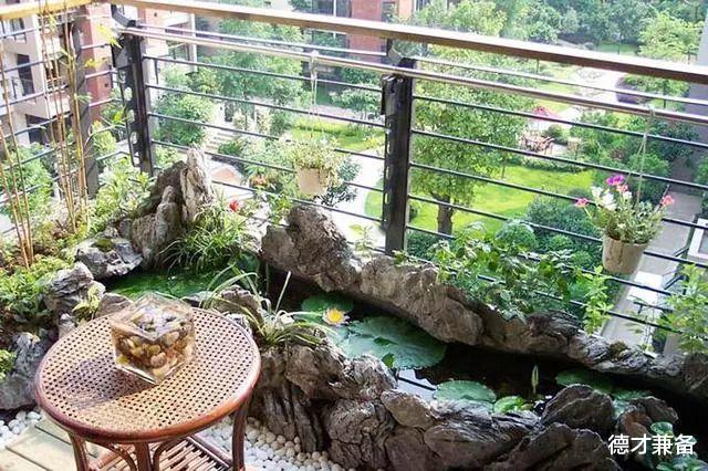 |别再用老式阳台了，只需稍微改动一下，赏花赏鱼赏风景，好看极了