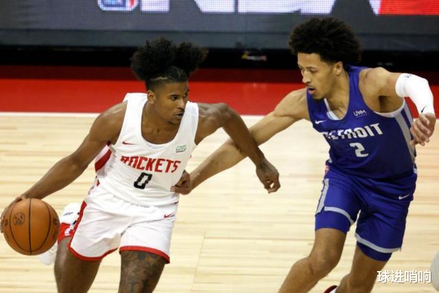 贷款 狂轰62+16+13！火箭三大新星闪耀，狂胜状元20分，2换1交易赚翻了