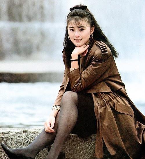 李赛凤|人称“霸王花”的她出道即巅峰，如今李赛凤已经泯然于众