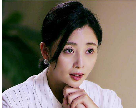 殷桃|出道17年，为何殷桃的嘴一直是破的？本人在采访中亲自说出原因